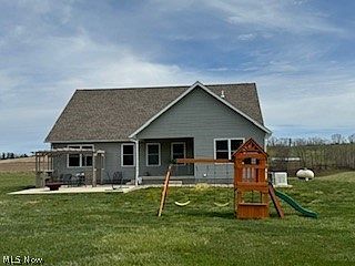 3rd image of 2106 Township Road 905