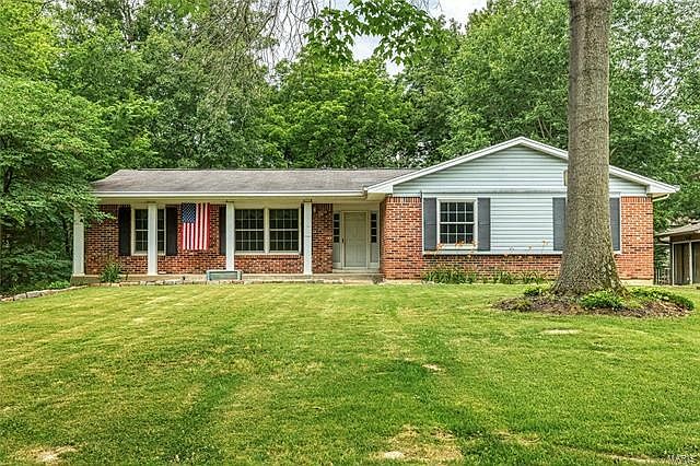 1st image of 6927 Shady Lawn Dr