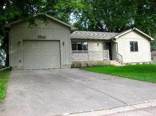 412 N Washington St, Conrad, IA 50621