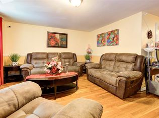 146 Orient Ave, Jersey City, NJ 07305