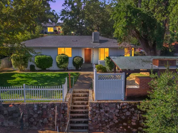 231 Kern St, Jackson, CA 95642