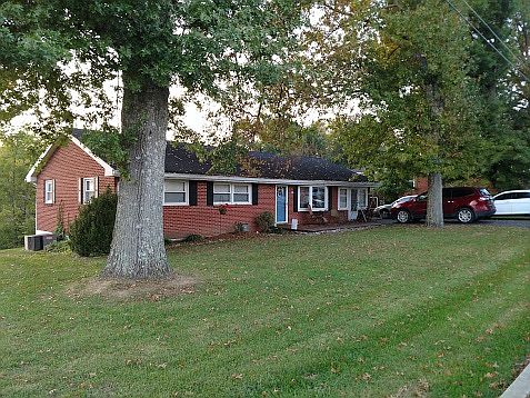 1st image of 112 Kelly Ct