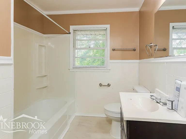 145 Grainger Dr — Photo 9