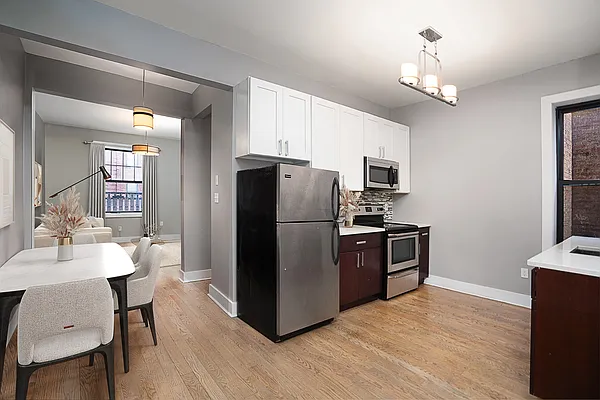 Rented by Compass | media 2