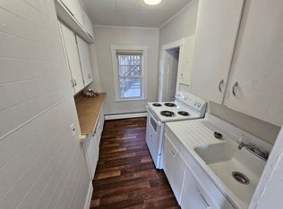 36 Roxbury Rd #1, Mexico, ME 04257