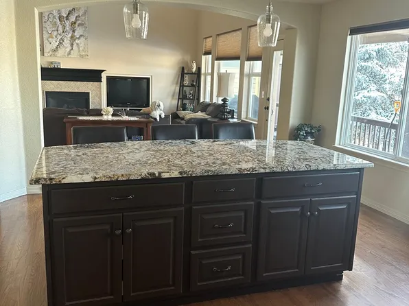 4772 Valley Oak Dr, Loveland, CO 80538