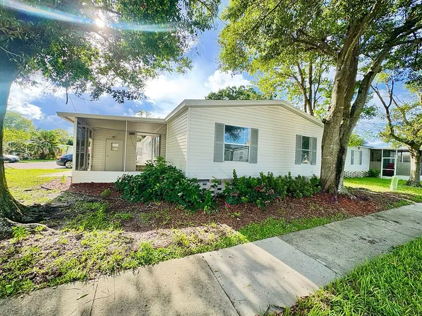 1515 Barkwood Ln, Orlando, FL 32828