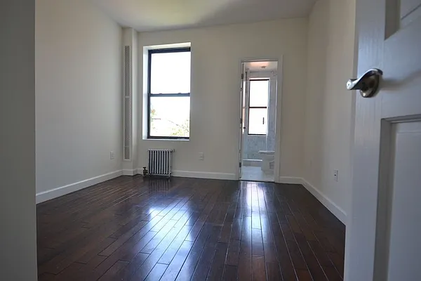 Rented by Bold New York | media 7