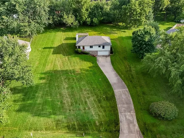 13470 Brookwood Way, Saint Joseph, MO 64505