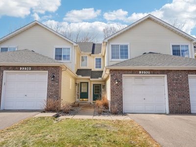 2232 White Water Way, Eagan, MN, 55122