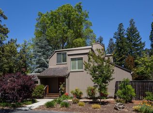 10 Farm Rd, Los Altos, CA 94024