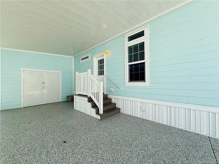 35 NE Nautical Dr — Photo 47