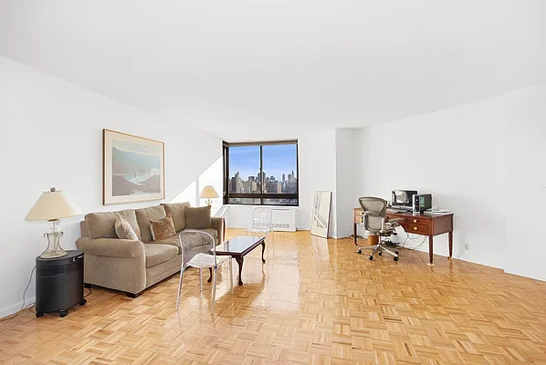 Sold by Amy L. Krischer R. E. | media 1