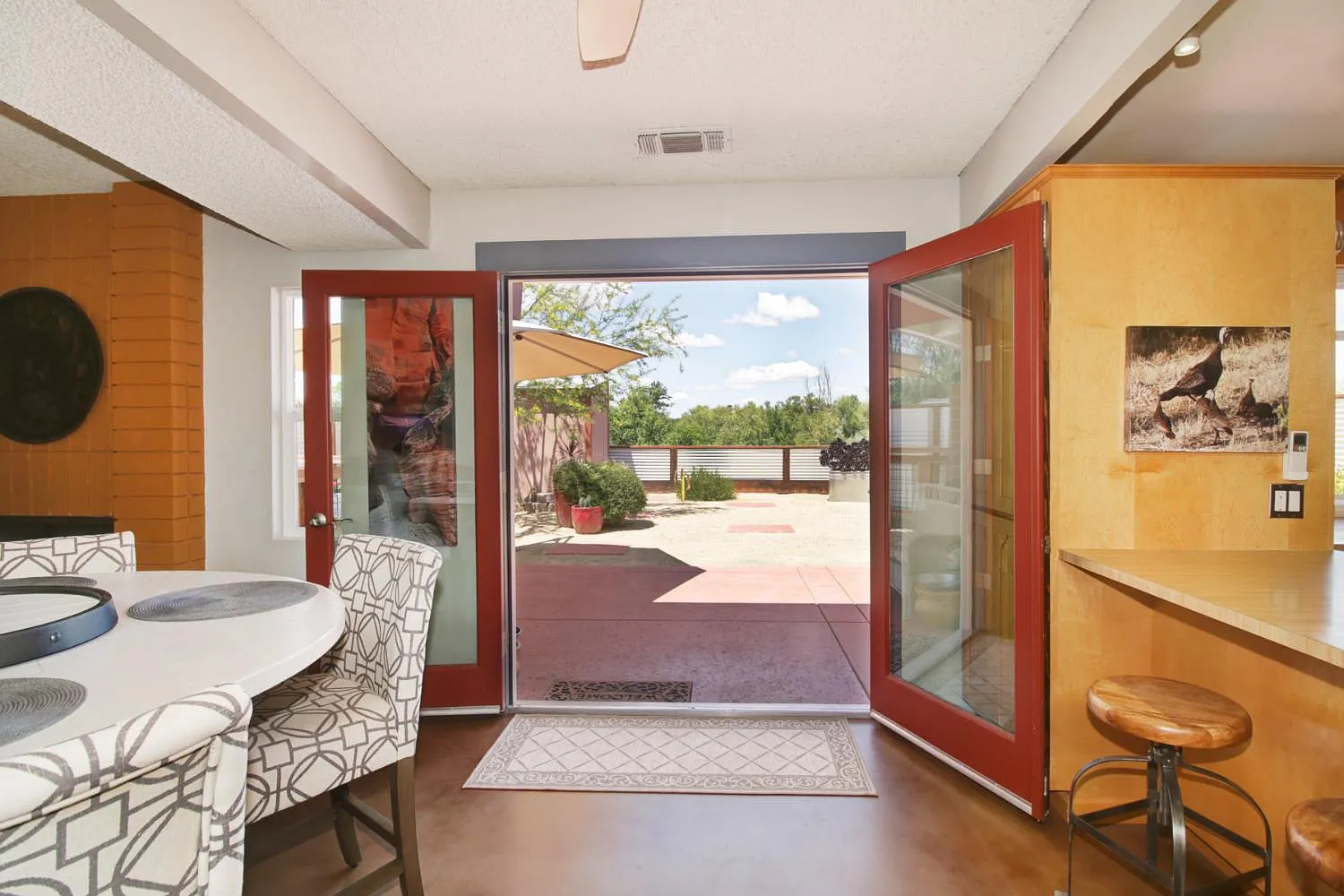 135 Luz Pl photo 1