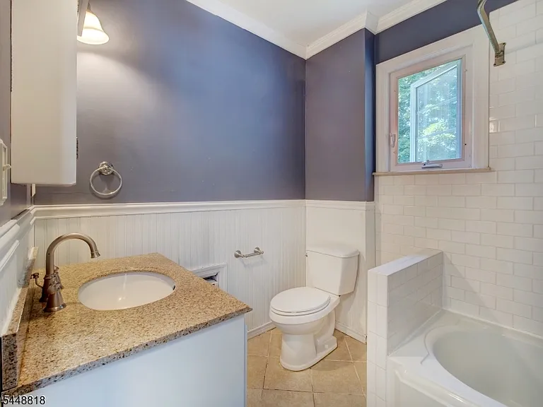 158 Lexington Ave — Photo 3