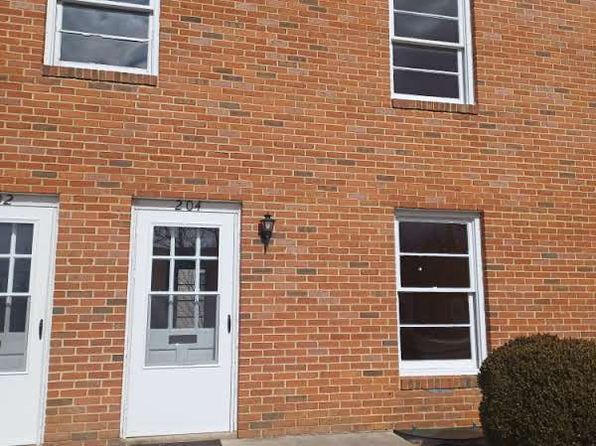 204 E Whitlock Ave #1