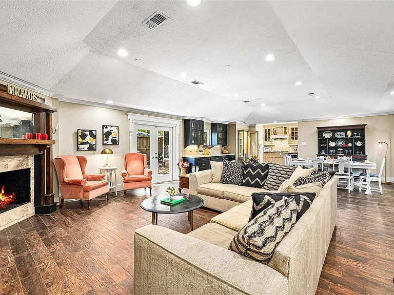 22607 Goldstone Dr — Photo 29
