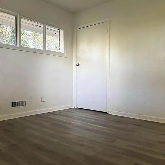 3443 Hyland Dr — Photo 22