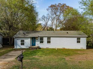 203 E Pirate Ave, Longview, TX 75604