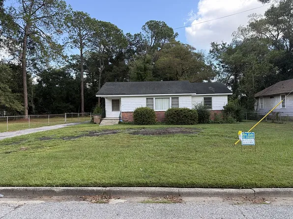 755 Jemison St, Mobile, AL 36606