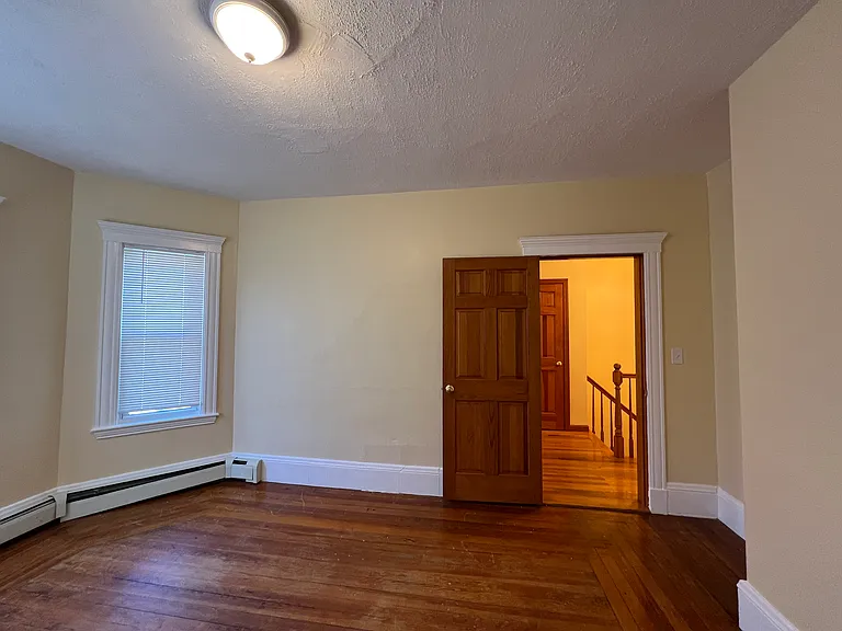 225 Holland St #3 — Photo 10