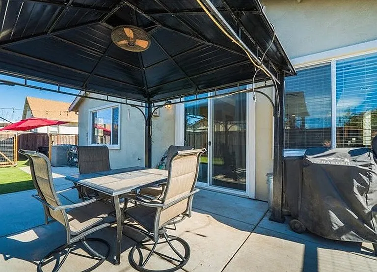 3261 Rogue River Dr — Photo 13