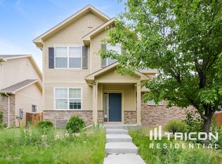 11046 Oakland Dr, Commerce City, CO 80640
