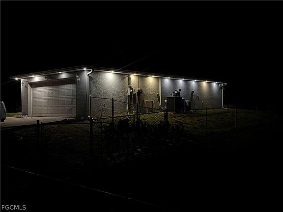 3rd image of 2912 52nd St W