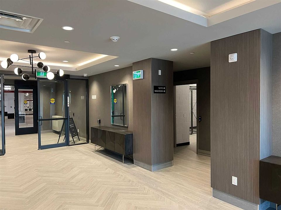 1st image of 95 Dundas St W #222