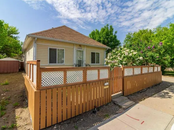 1826 5th Ave N, Lethbridge, AB T1H 0N3