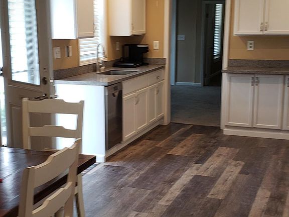 4th image of 205 E Filer St #1