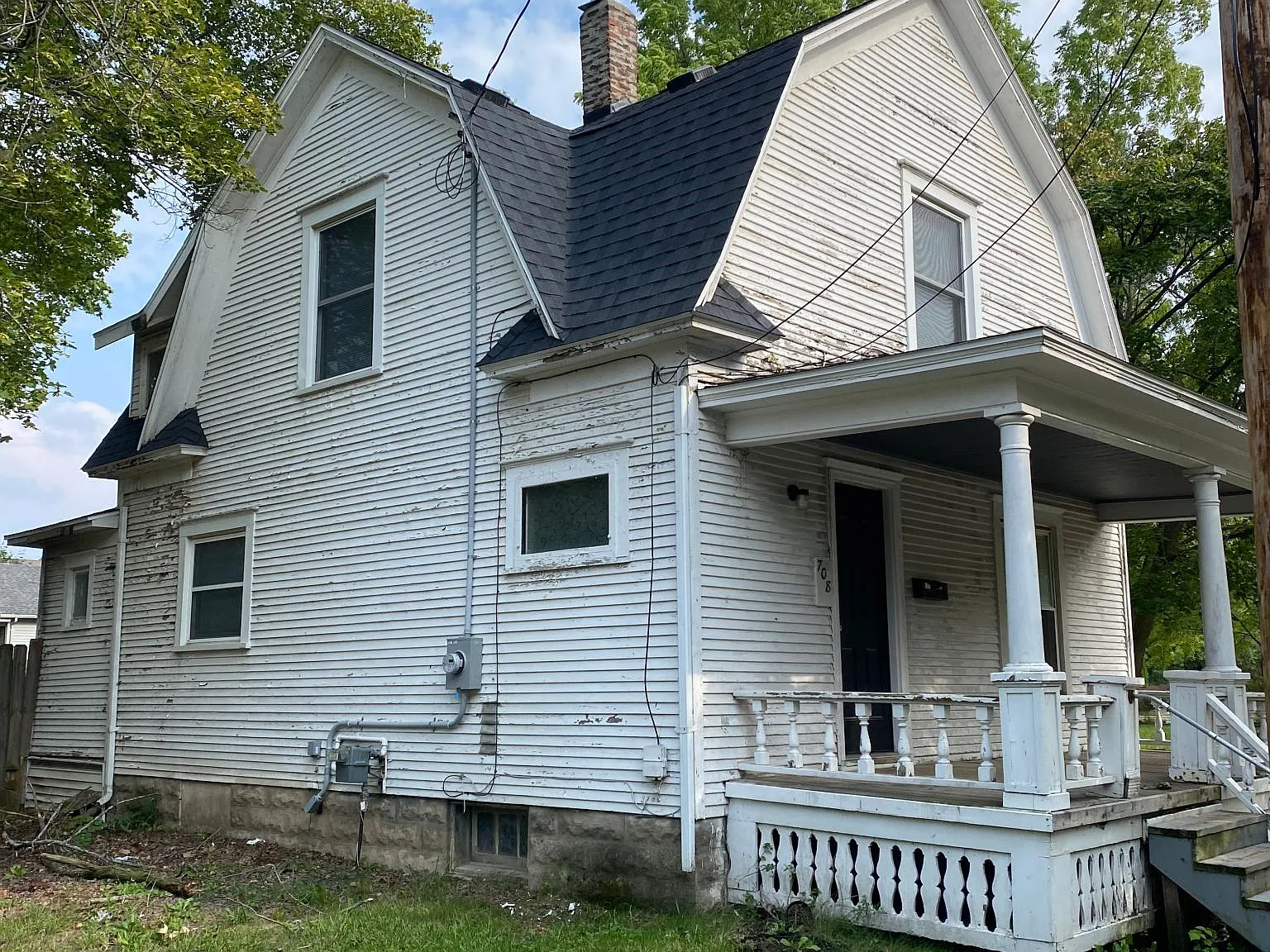 708 N Sycamore St — Photo 2