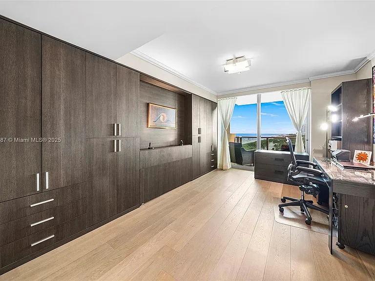 1455 Ocean Dr #1003 — Photo 25