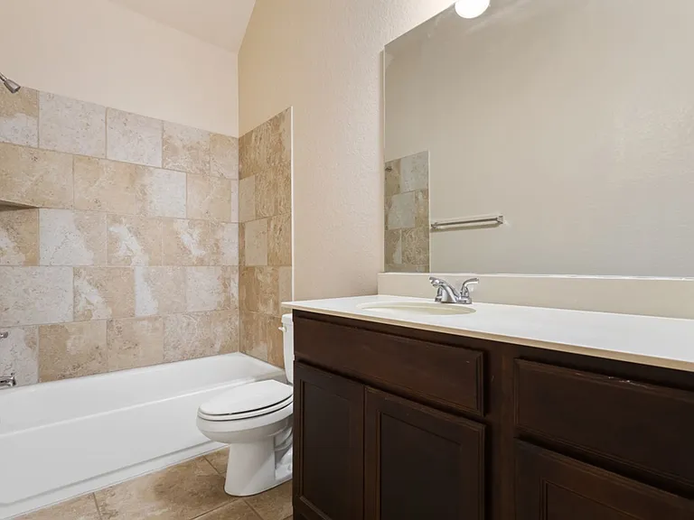 8710 White Crown — Photo 21