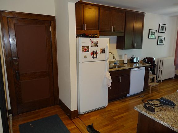 3rd image of 3853 Bryant Ave S
