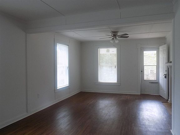 4th image of 1316 Stone Rd