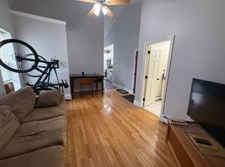 28 Maverick St APT 3, Boston, MA 02128