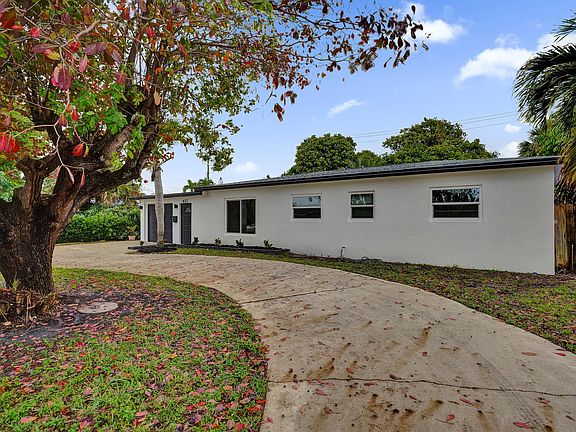 4th image of 627 W Ilex Drive