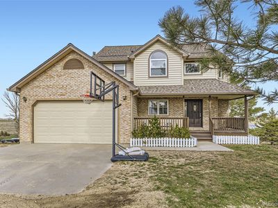 49950 Oak Park Drive, Bennett, CO, 80102