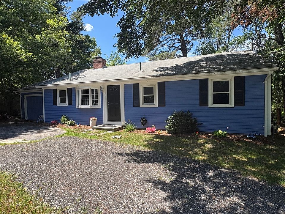 1st image of 365 Phinneys Ln