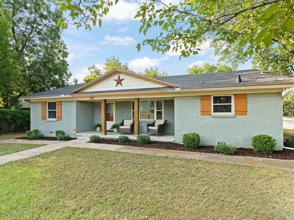 400 Sherman St, Tioga, TX 76271