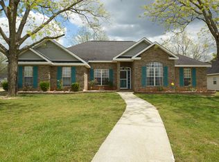 410 Tucker Pl, Warner Robins, GA 31088