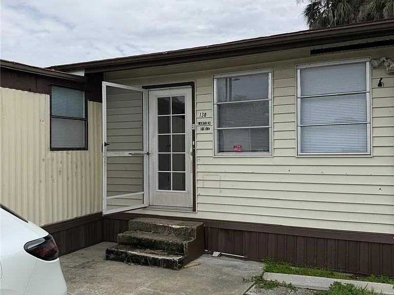 130 Lantern Pl — Photo 15