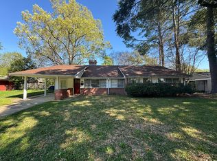 806 Audubon Pl, Shreveport, LA 71105