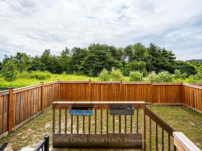 33 Bremner St #MAIN — Photo 46