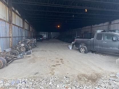 2nd image of 21250 Mullin Ave