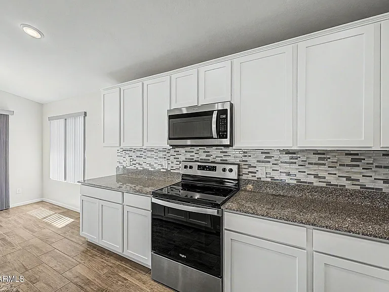 1779 E Elegante Dr — Photo 18