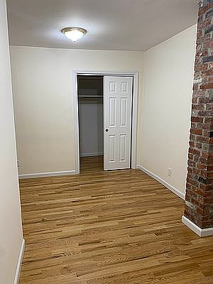 4th image of 155 E 84th St APT 1C