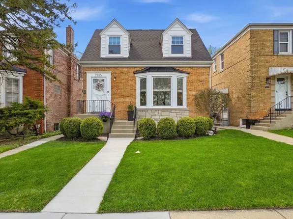 7555 W Isham Ave, Chicago, IL 60631