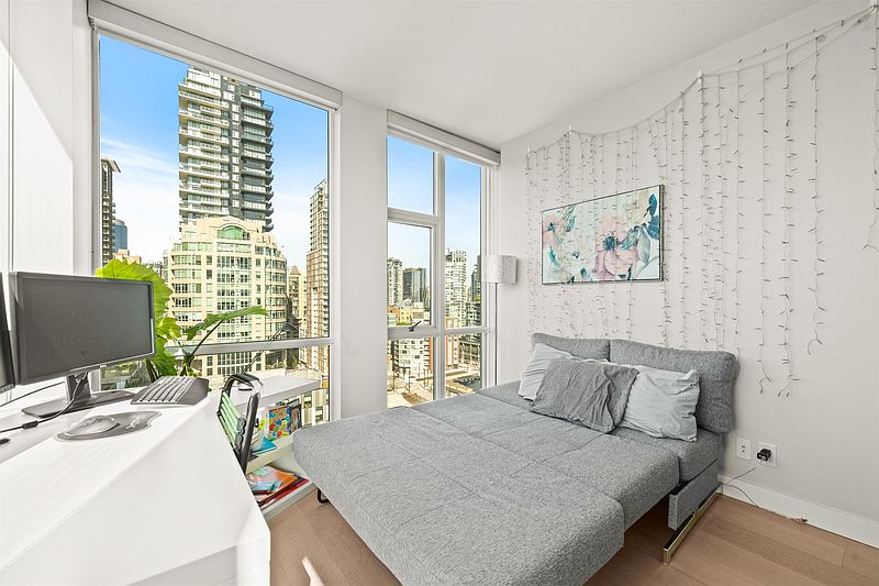 Vancouver Condominimum for rent - 2 Bedrooms — photo 14